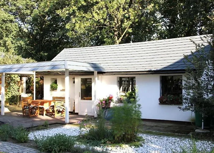 By The Forest Modern Retreat בית נופש *